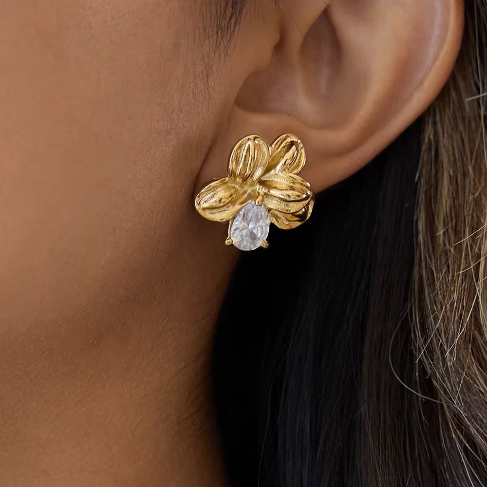 18K Gold Plated Cubic Zirconia Flower Earrings